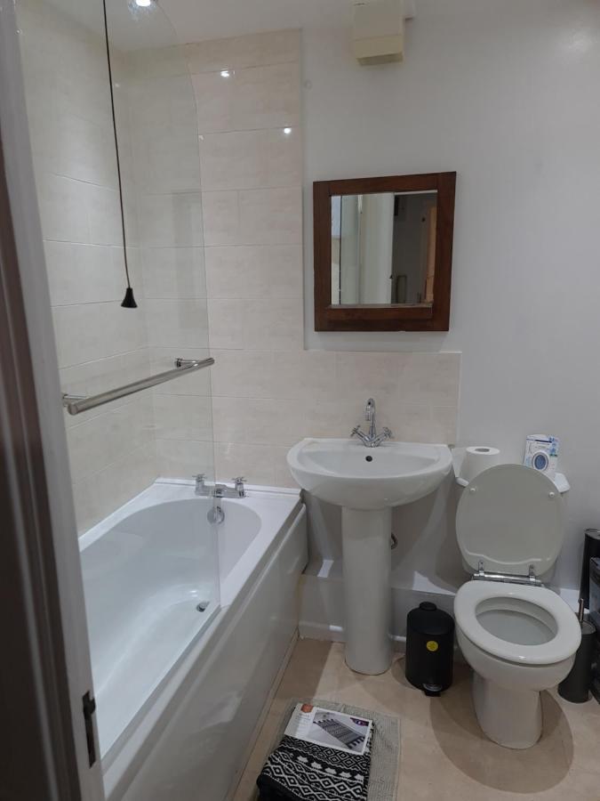 Modern 1 Bed Ground Floor Apartment 다트퍼드 외부 사진